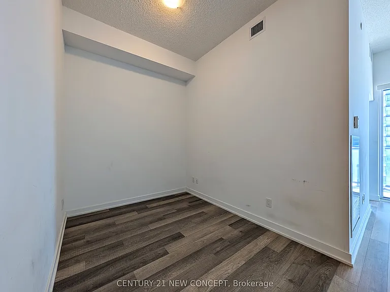 5180 Yonge St #1408 — Photo 8