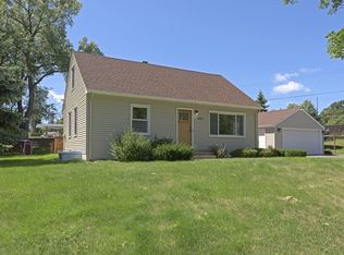 4812 Carleton Rd, Minnetonka, MN 55343