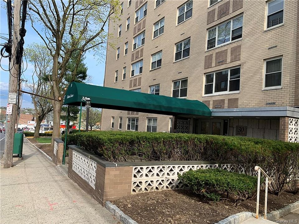 1st image of 30 Lake St