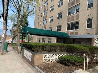 30 Lake St, White Plains, NY 10601