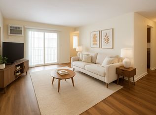 8400 Pareti Pl APT 211, Cicero, NY 13039