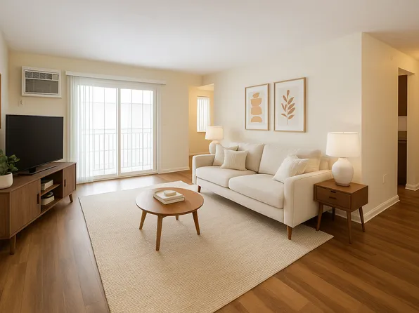 8400 Pareti Pl, Cicero, NY