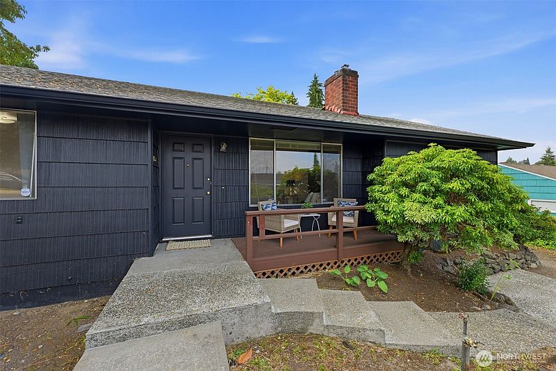 3rd image of 5710 N 43rd Street