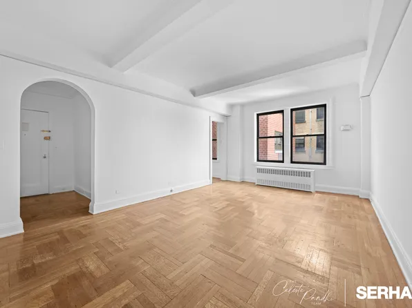 179 East 79th Street image 4 of 24
