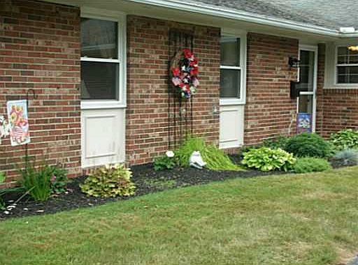 2nd image of 1106 Maplewood Dr