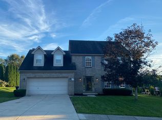 135 Cross Creek Dr, Paris, KY 40361