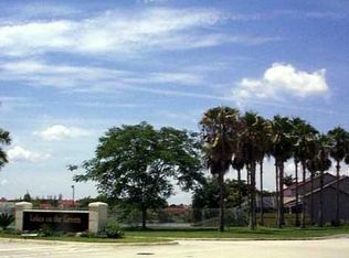 9031 NW 190th Ter, Hialeah, FL 33018