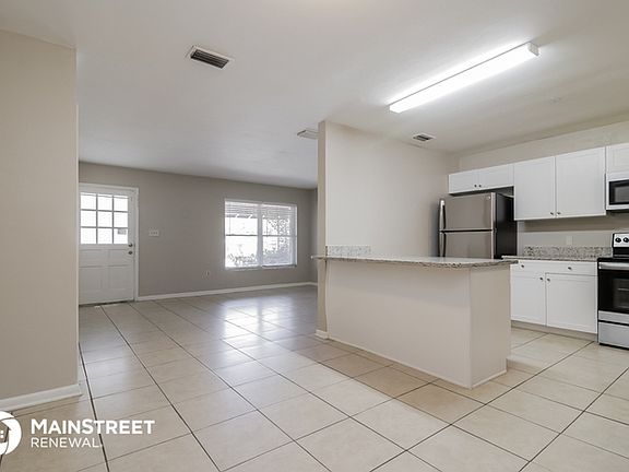 4th image of 6206 Medford Dr