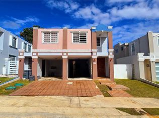 Italia Urb Plaza La Fuente #De-1010, Toa Alta, PR 00953