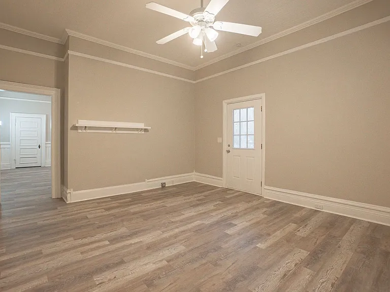 116 Highland Ave — Photo 8