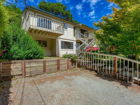2nd image of 605 Nestora Ave