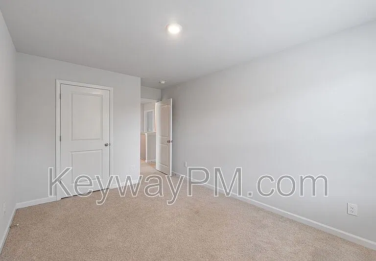 1429 Deer Hollow Run — Photo 24