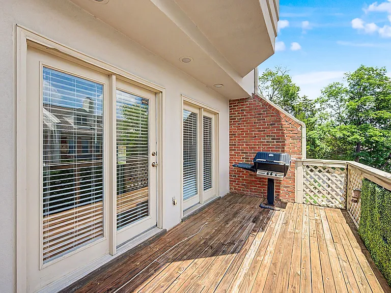 126 Forest Place Cir — Photo 50