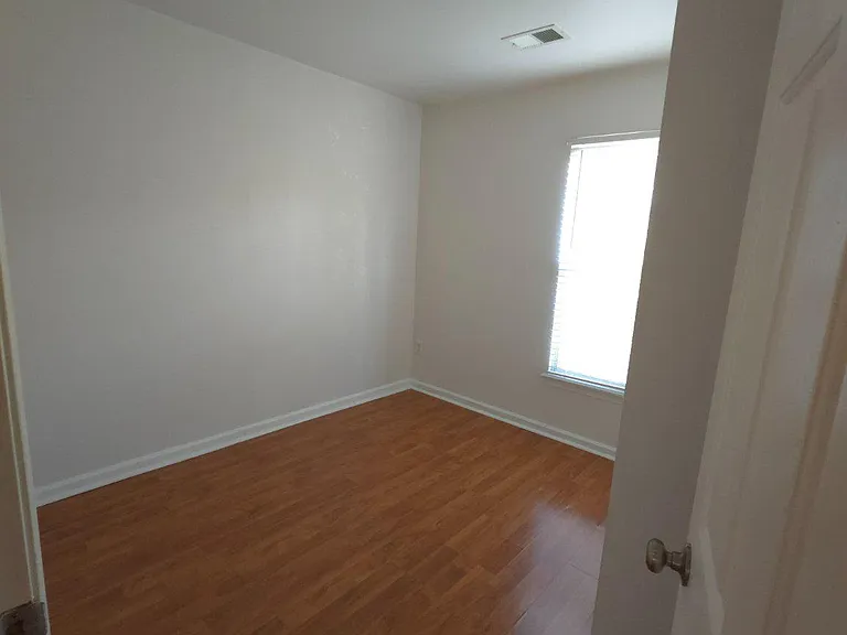 4703 Colonnade Way — Photo 33