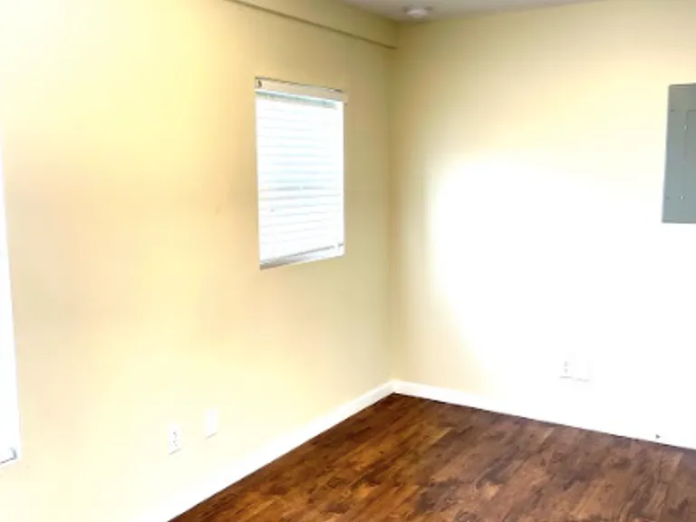 1300 S Walnut St #1 — Photo 18
