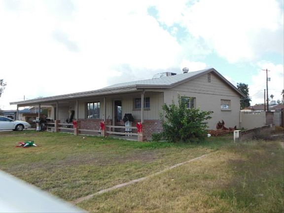 3rd image of 2827 W Orchid Ln