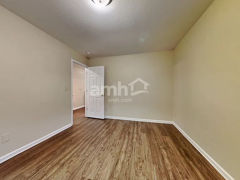15522 Rathangan Dr — Photo 17
