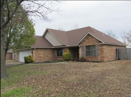 1st image of 368 Southwind Dr