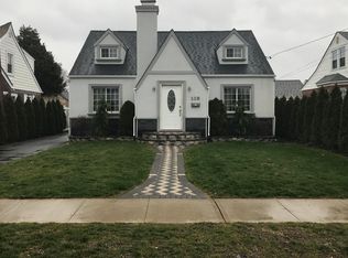 113 Clermont St, Hempstead, NY 11550