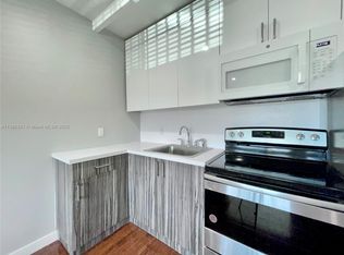 906 N Riverside Dr APT 2, Pompano Beach, FL 33062