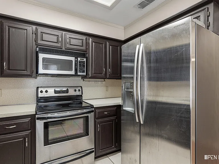 2720 Shepherds Gln — Photo 13