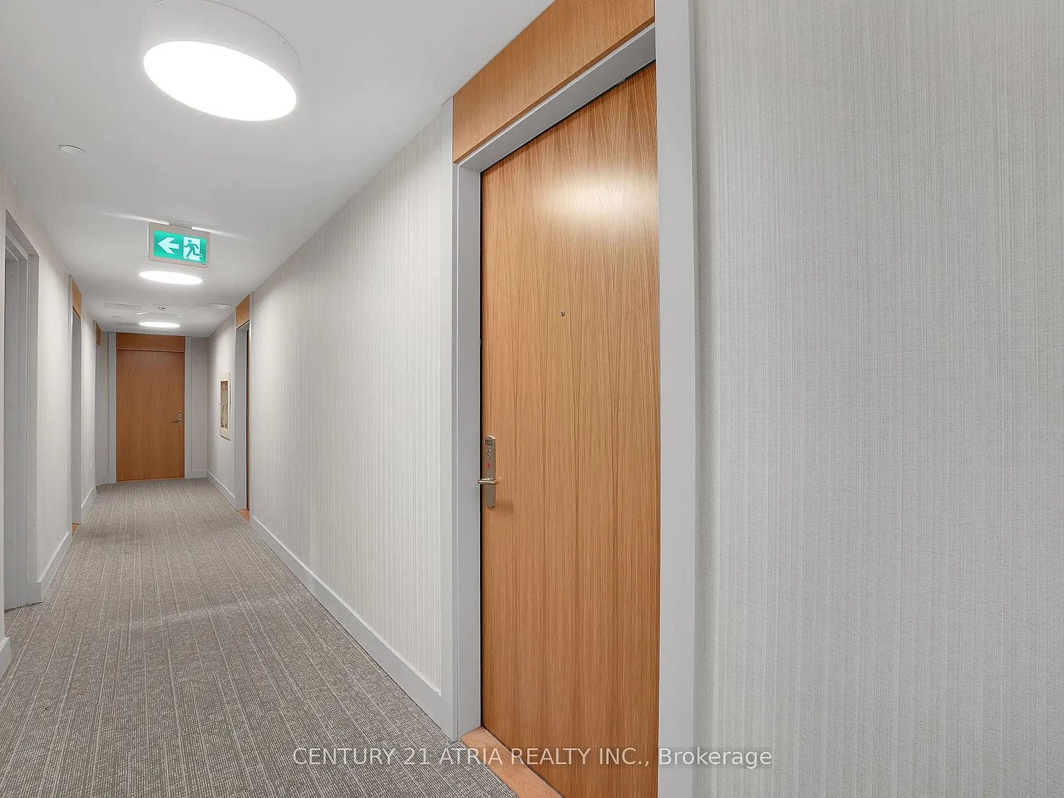 1 bed, $2,300 — Photo 3