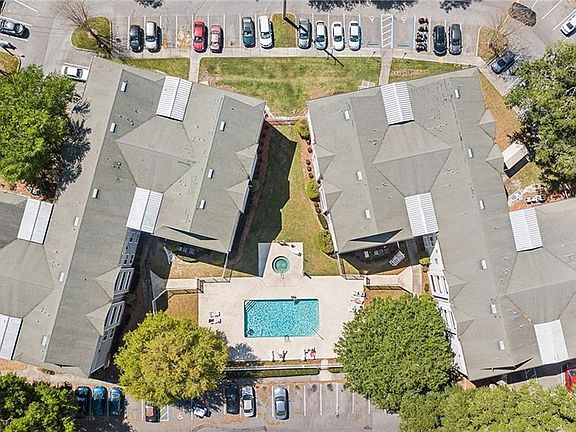2nd image of 4000 SW 23rd St APT 5-106