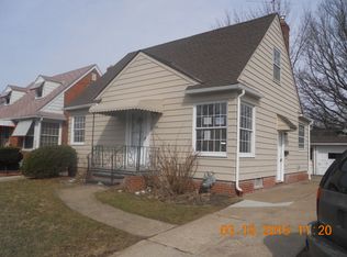 8000 Snow Rd, Cleveland, OH 44129