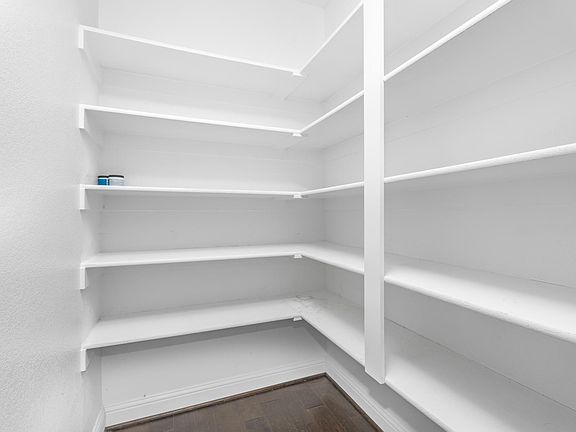 2nd image of 109 Lavender Ln