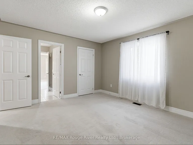 138 Kersey Cres — Photo 30