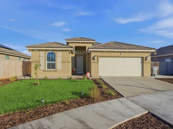 986 S Walnut Avenue, Kerman, CA 93630