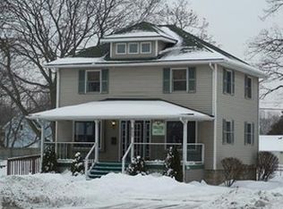 833 E Grand River Ave, Howell, MI