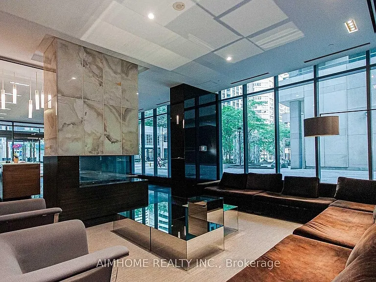 770 Bay St #1505 — Photo 2