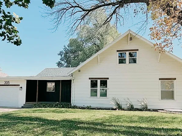305 S Cedar Ave, Hartington, NE 68739