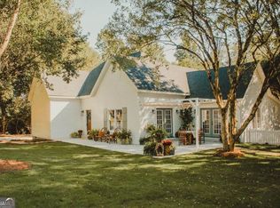 775 Cleveland Rd, Bogart, GA 30622