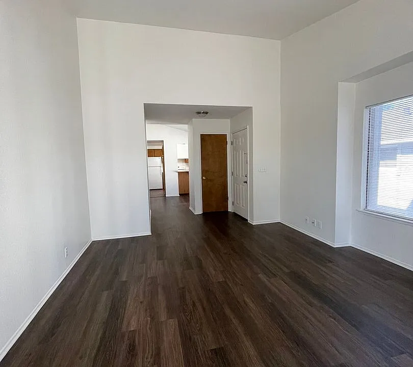 720 Sunrise Ave