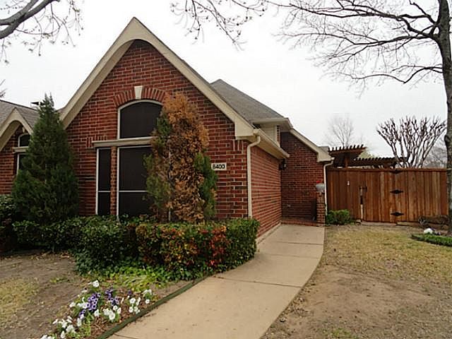 1st image of 8400 Gateway Dr