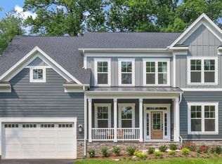 7213 Tod St, Falls Church, VA 22046