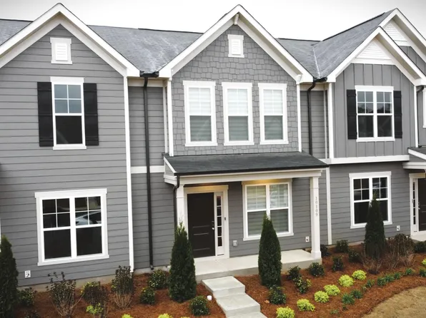 10109 Guardian Dr, Charlotte, NC 28273