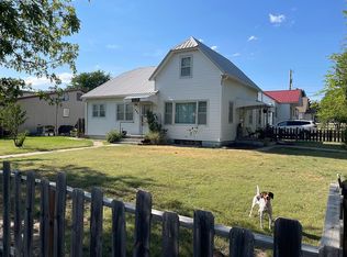 222 N 3rd St, Stockton, KS 67669