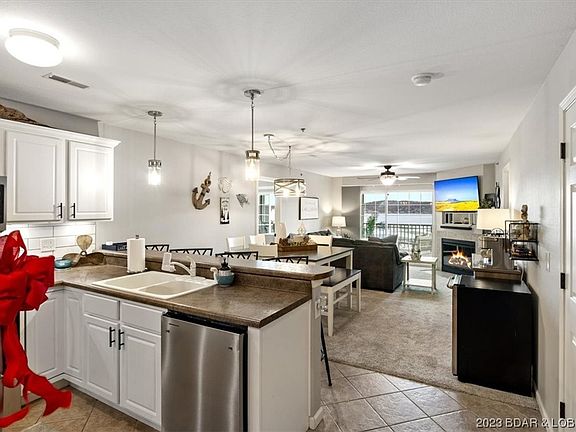 3rd image of 305 Highland Shores Dr #3A