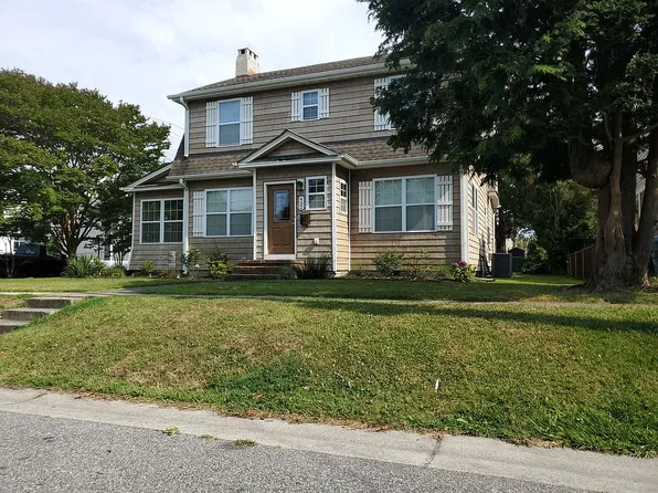 402 26th St, Virginia Beach, VA 23451