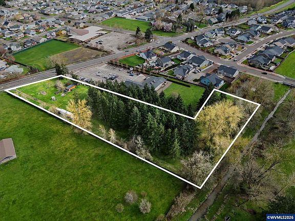 2nd image of 3016 Grand Prairie Rd SE