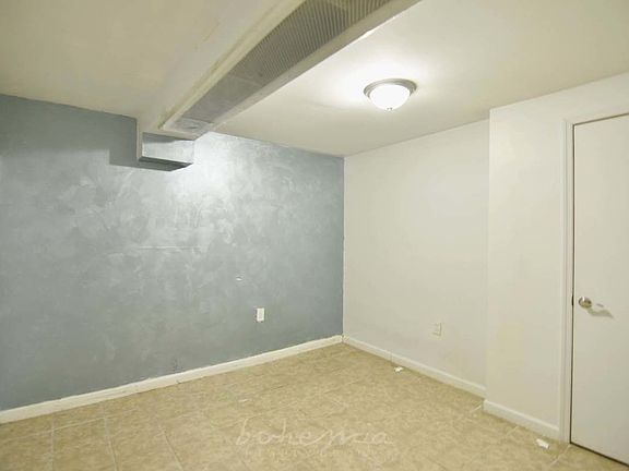 4th image of 12 Pinehurst Ave #Bsmt