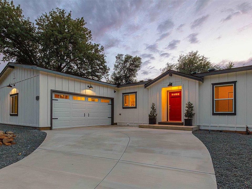1st image of 19216 Rockridge Way