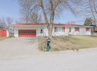 1305 H Ave, Kalona, IA 52247