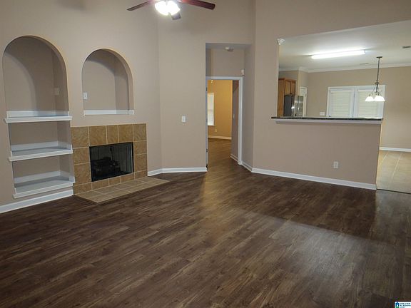 3rd image of 8237 Owen Park Dr