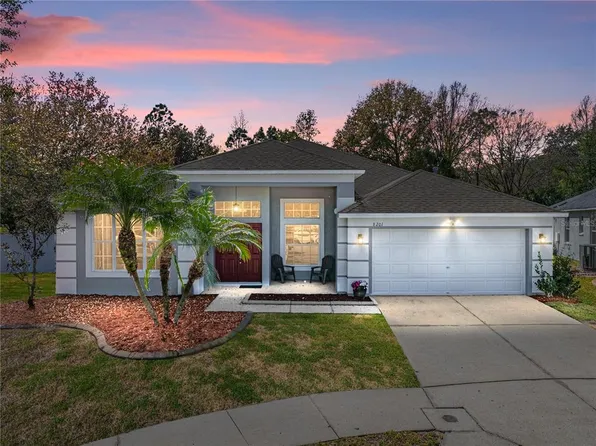 8201 PINEWOOD RUN COURT, TAMPA, FL 33647