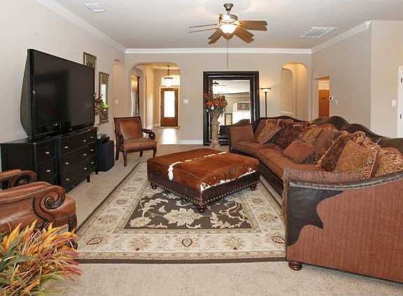 5th image of 2904 Portulaca Dr