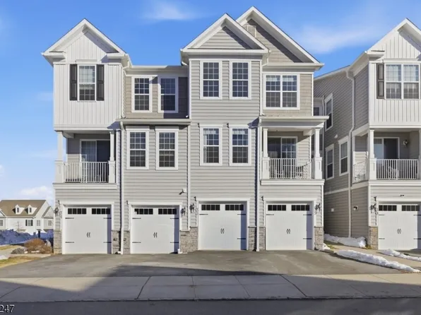 35 Aspen Dr, Cedar Grove Twp., NJ 07009